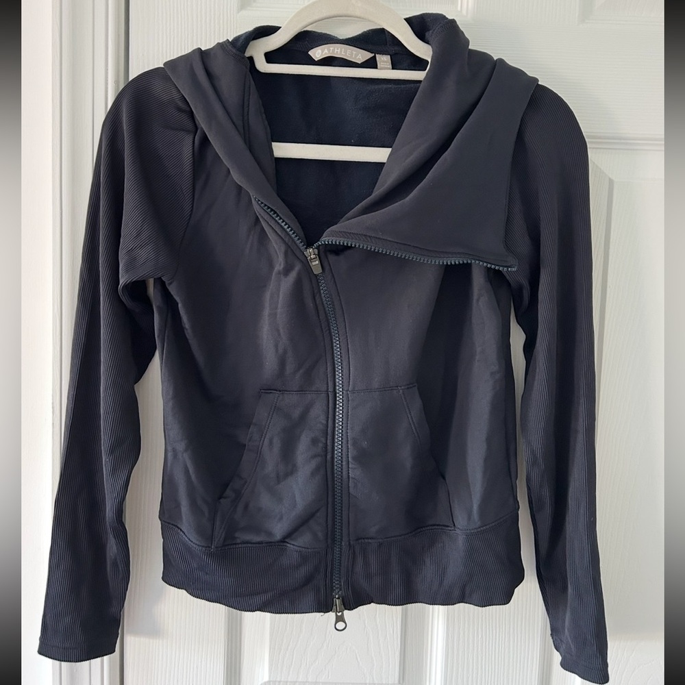 Athleta Malabar Hoodie Navy size XS. PERFECT CONDITION!